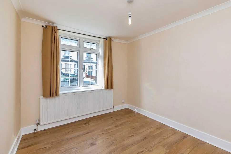 Layfield Road, Gillingham, Kent, ME7, photo 5