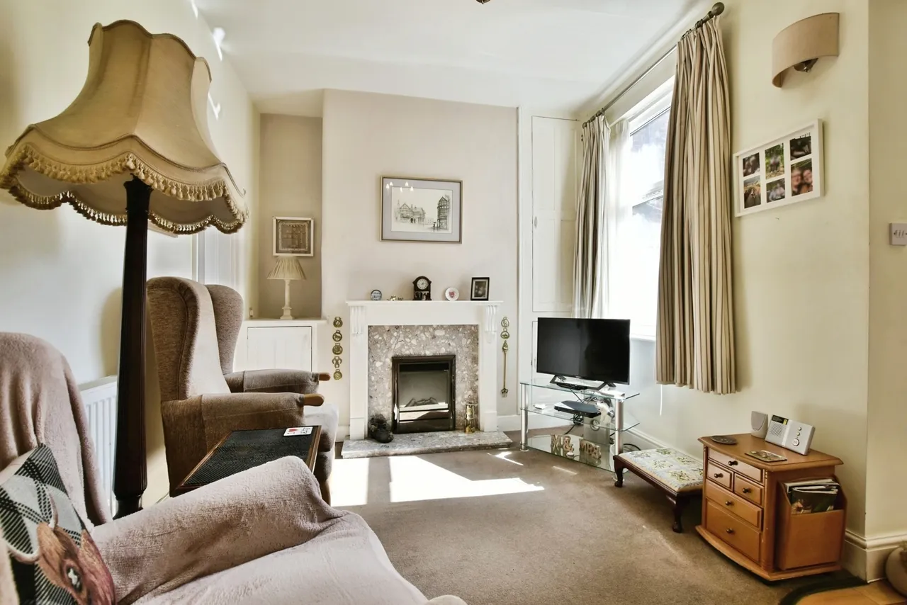 Pollen Road, Altrincham, WA14, photo 16