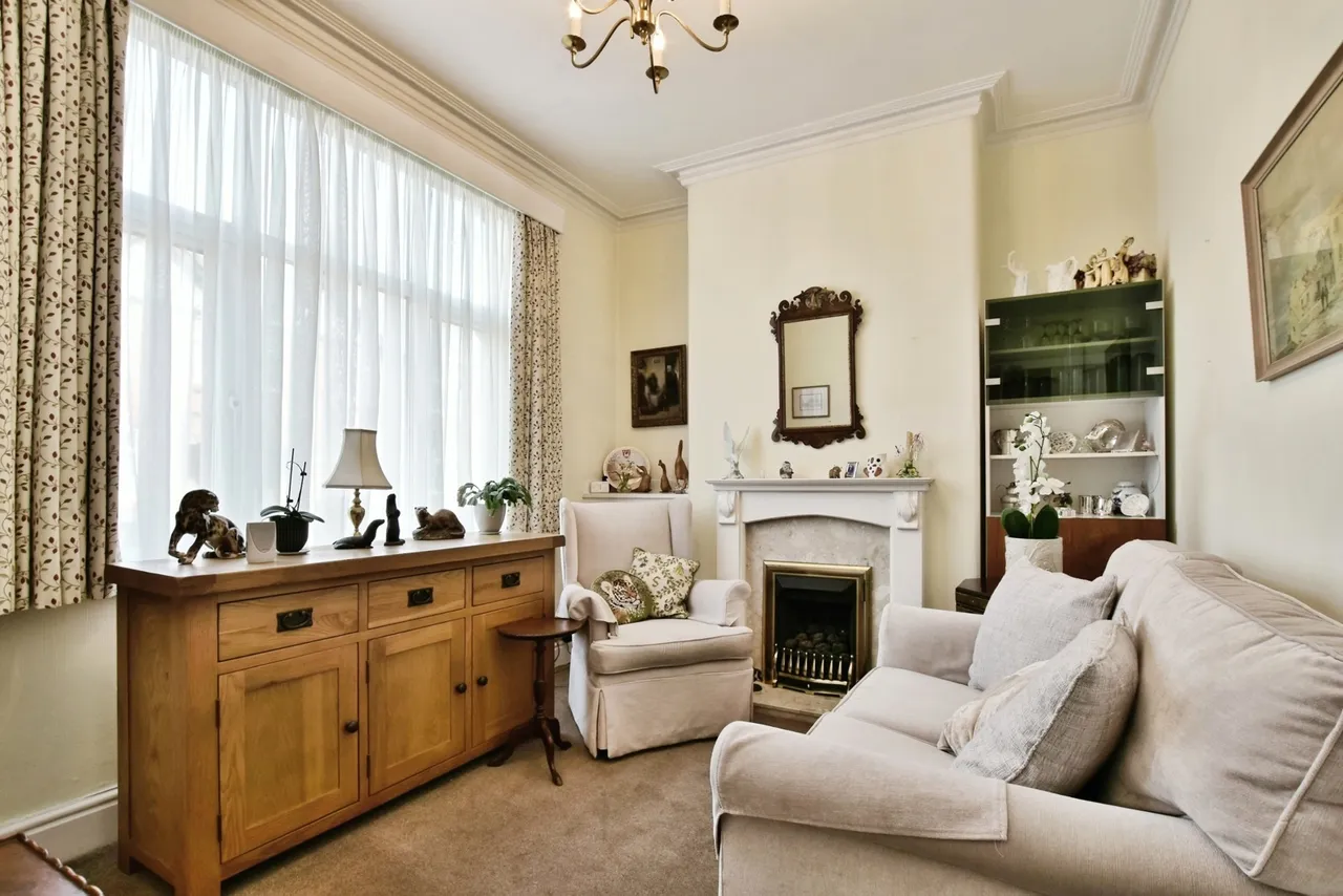 Pollen Road, Altrincham, WA14, photo 20