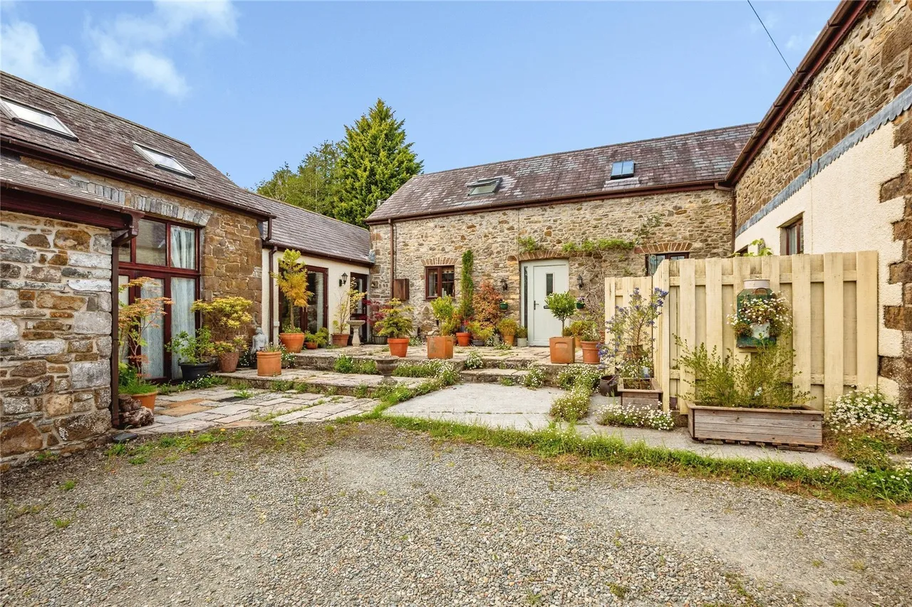 Broad Oak, Llandeilo, SA32, photo 41