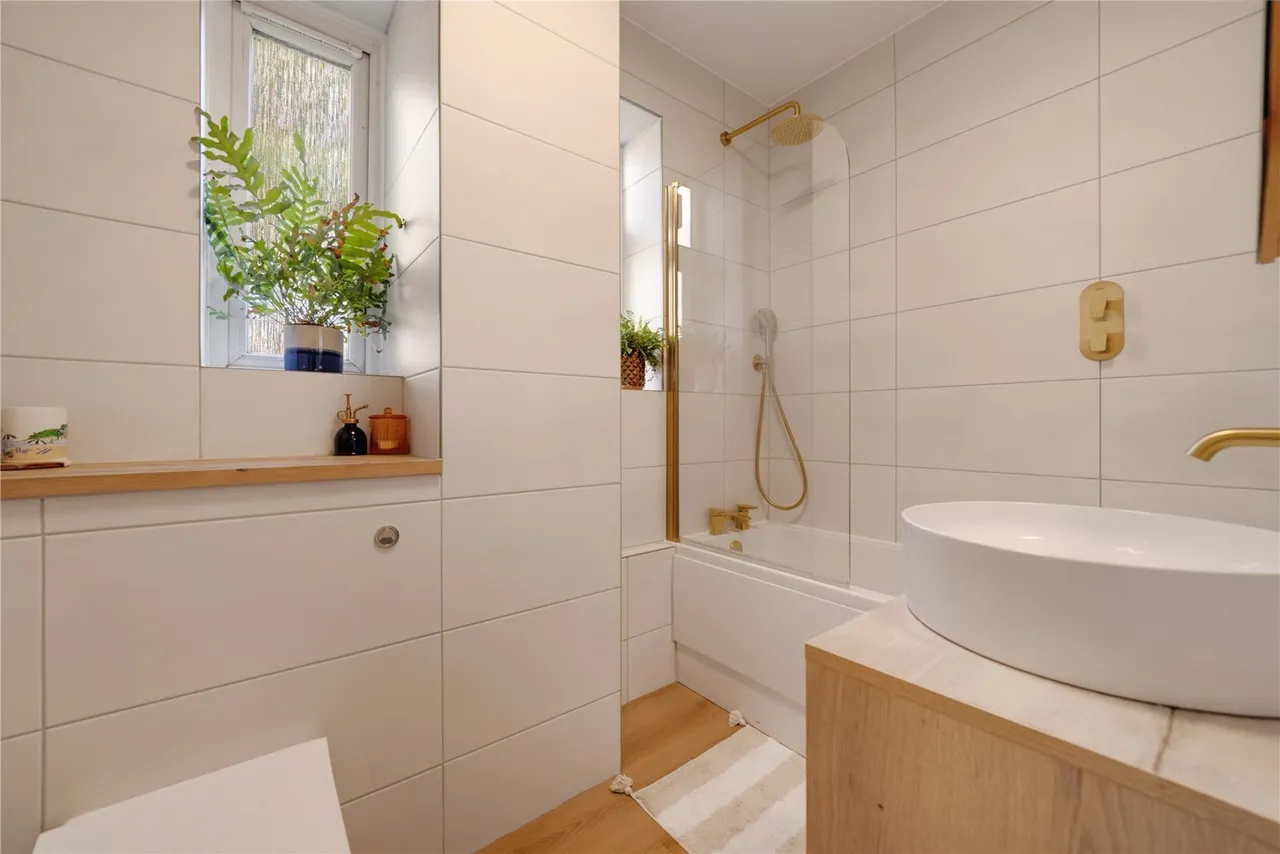 Boundaries Road, London, SW12, photo 6