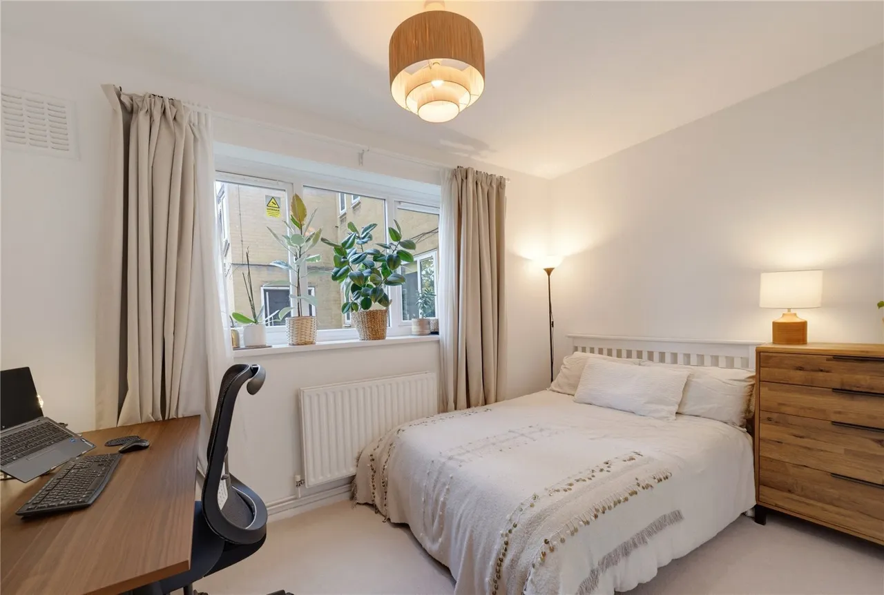 Boundaries Road, London, SW12, photo 5