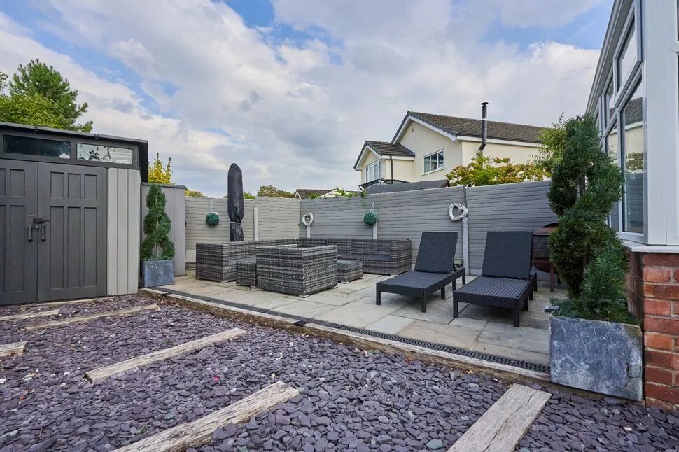 Cleveleys Avenue, Heald Green, SK8, photo 35
