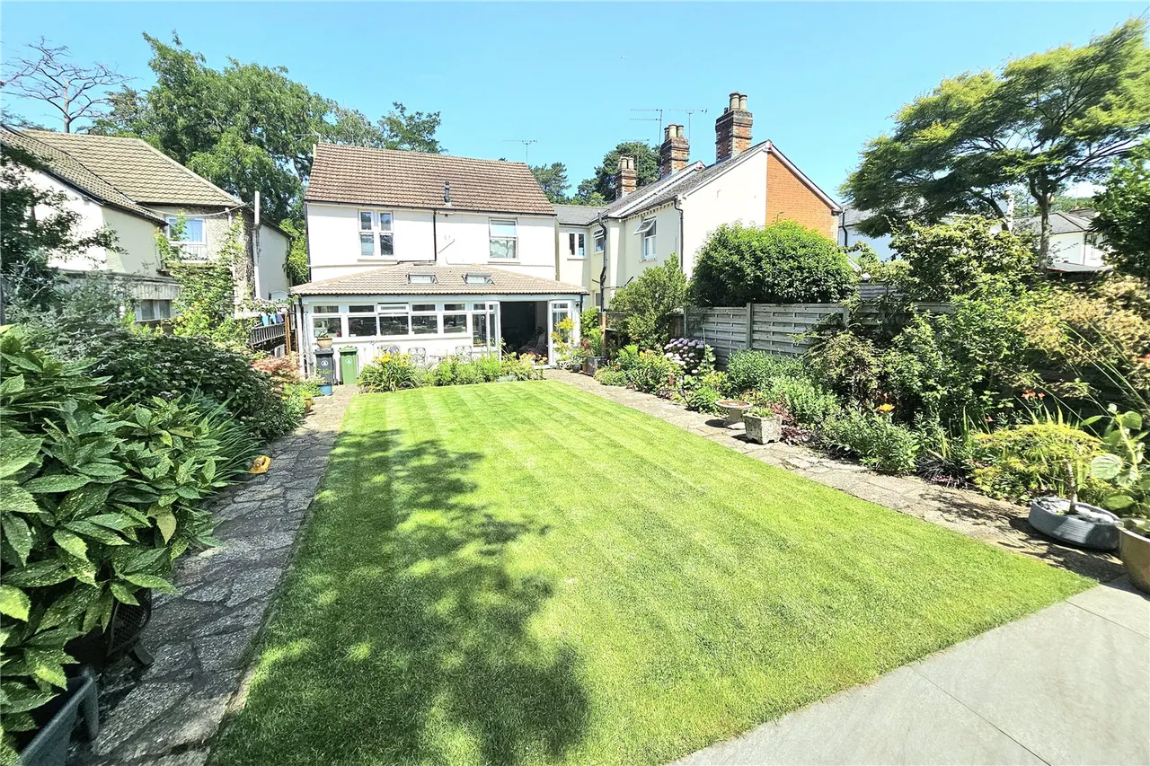 Portesbery Road, Camberley, Surrey, GU15 3TA, photo 7