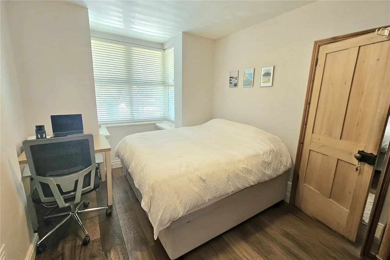 Portesbery Road, Camberley, Surrey, GU15 3TA, photo 8