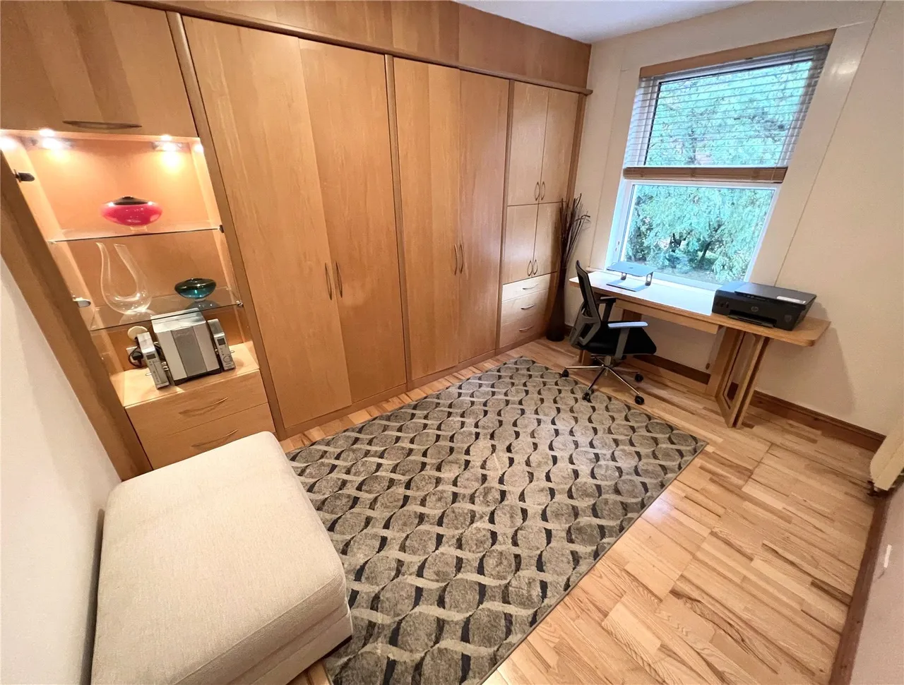 Portesbery Road, Camberley, Surrey, GU15 3TA, photo 17
