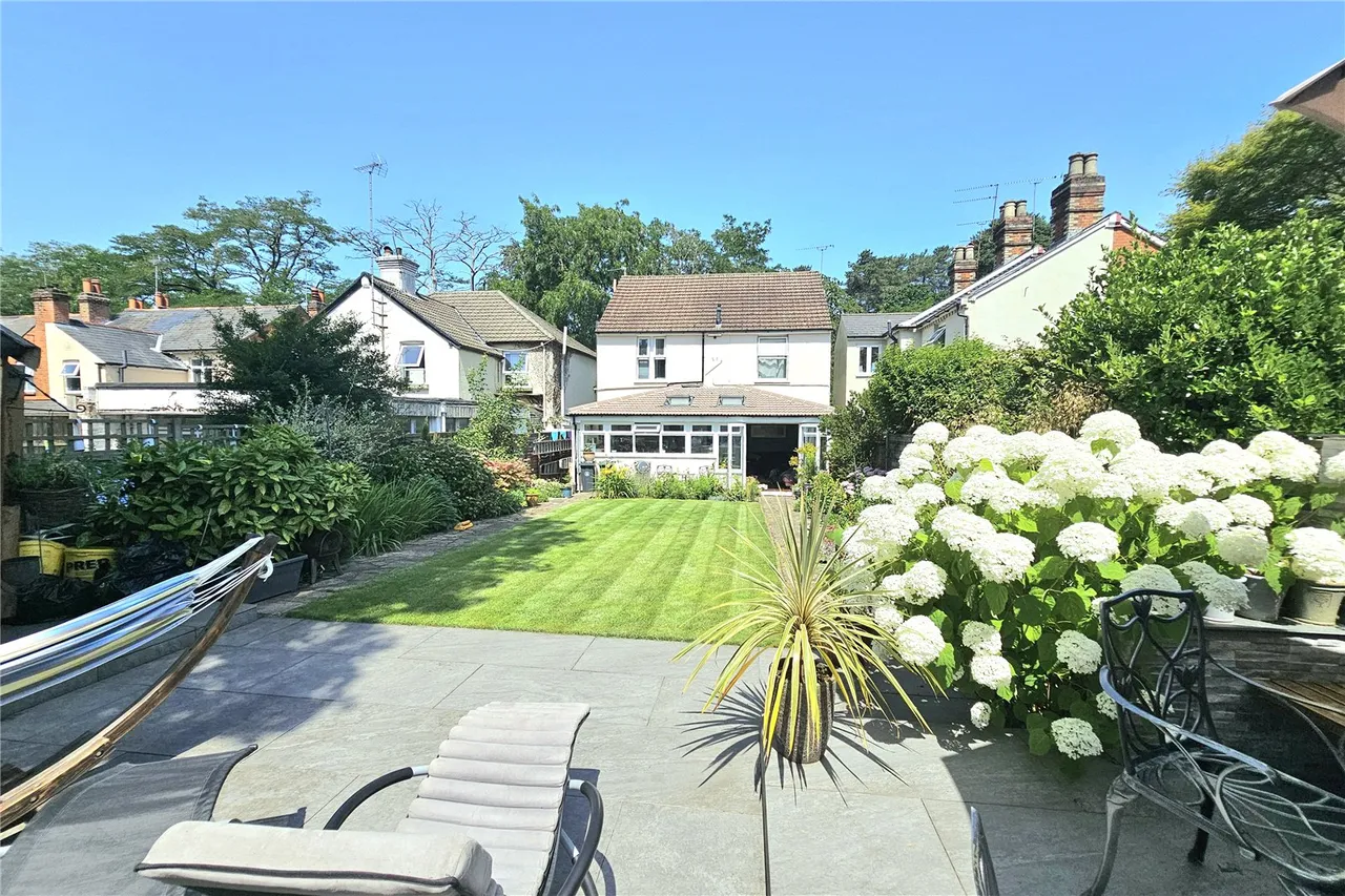 Portesbery Road, Camberley, Surrey, GU15 3TA, photo 12