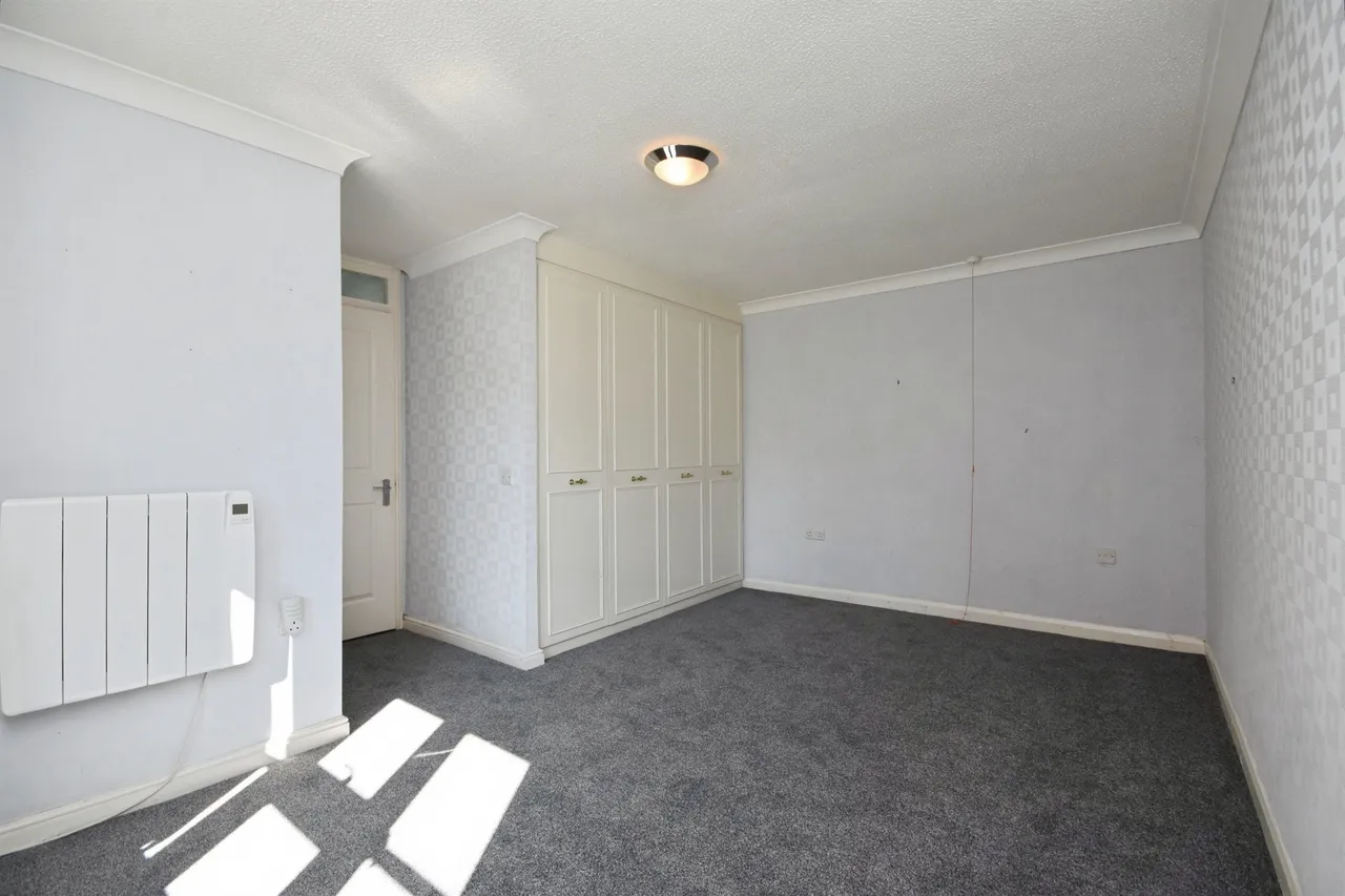 Eastfield Road, Brentwood, photo 8