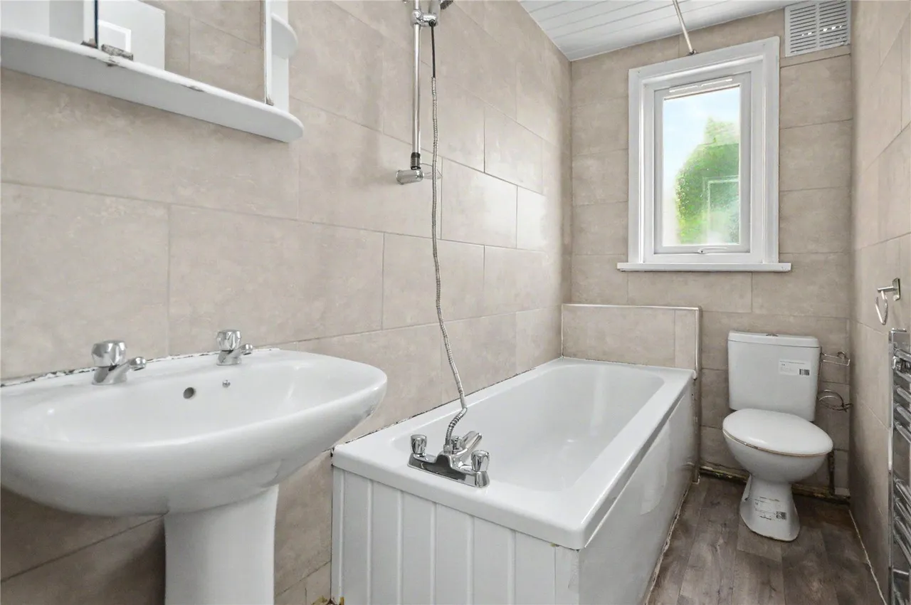 Wooler Avenue, Leeds, LS11, photo 6