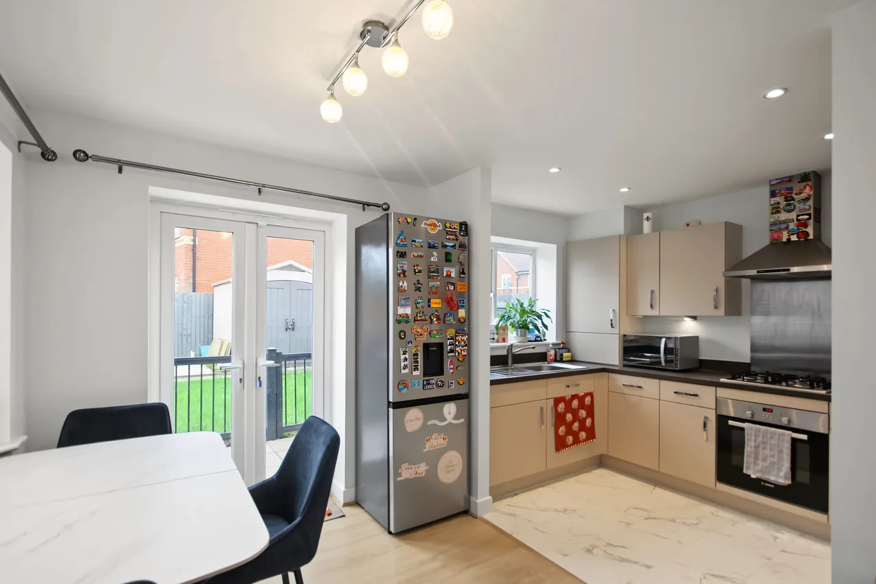 Chelford Road, Eccleston, WA10, photo 6