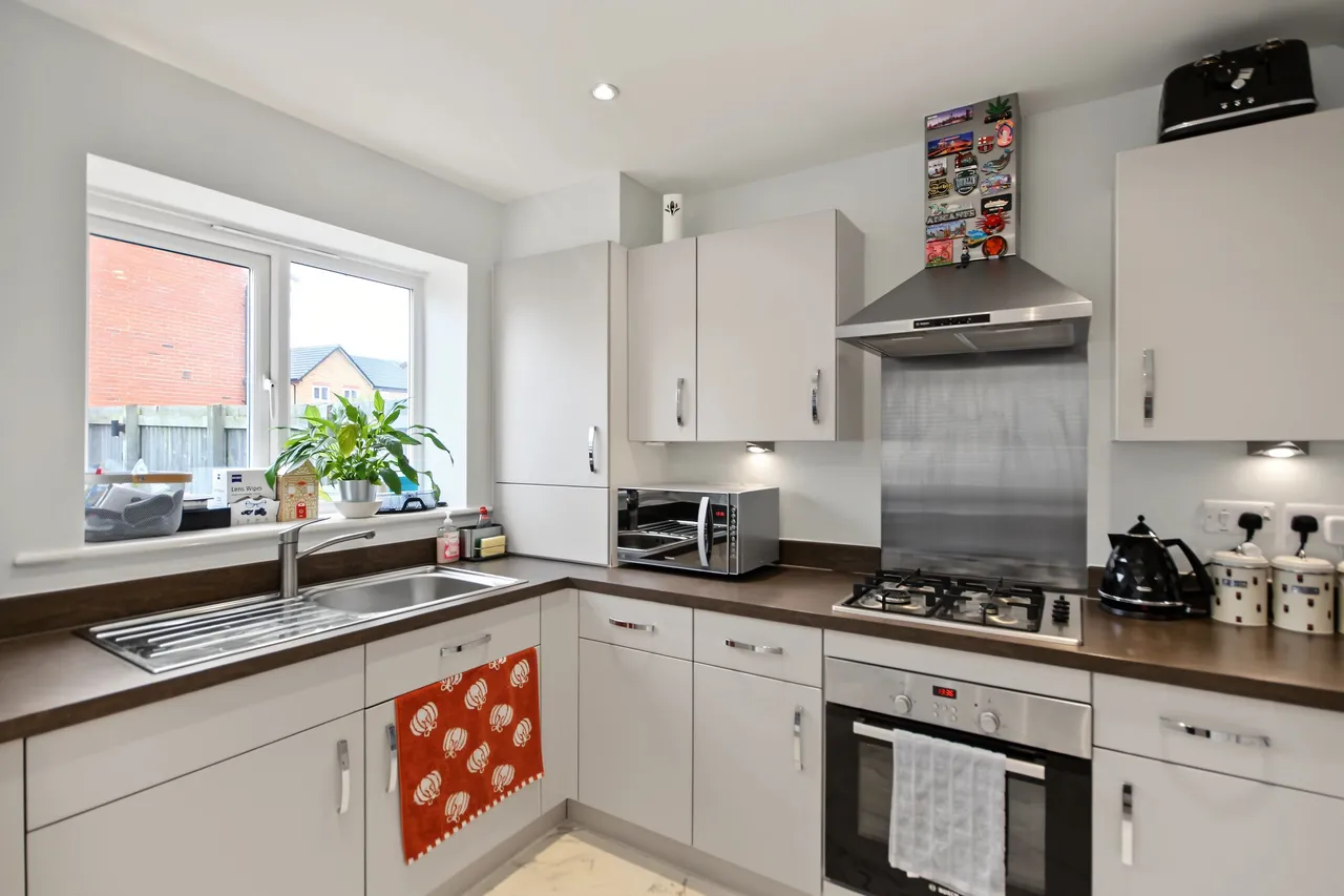 Chelford Road, Eccleston, WA10, photo 8