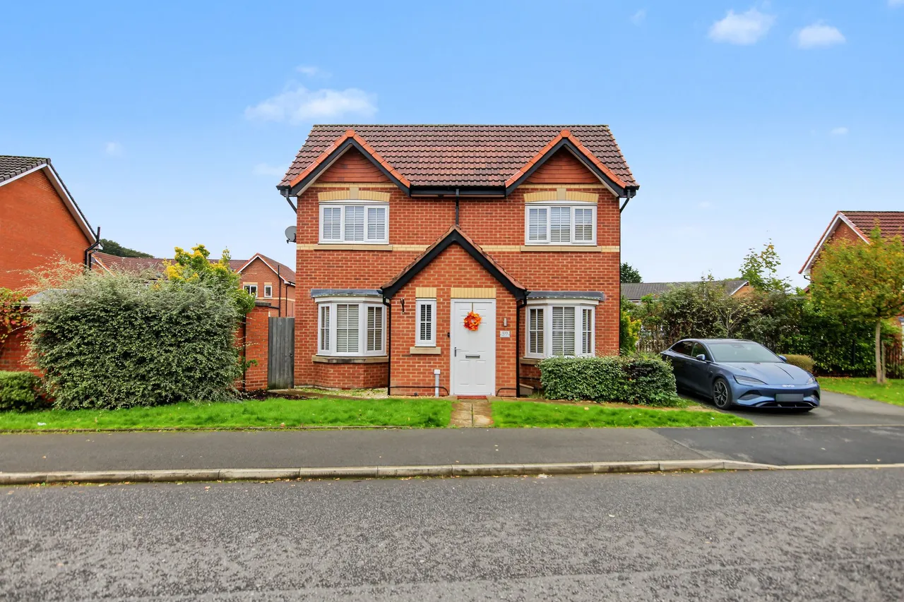 3 bed house for sale, Chelford Road, Eccleston, WA10