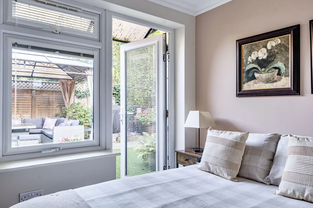 Beech Grove, Midhurst, GU29, photo 12