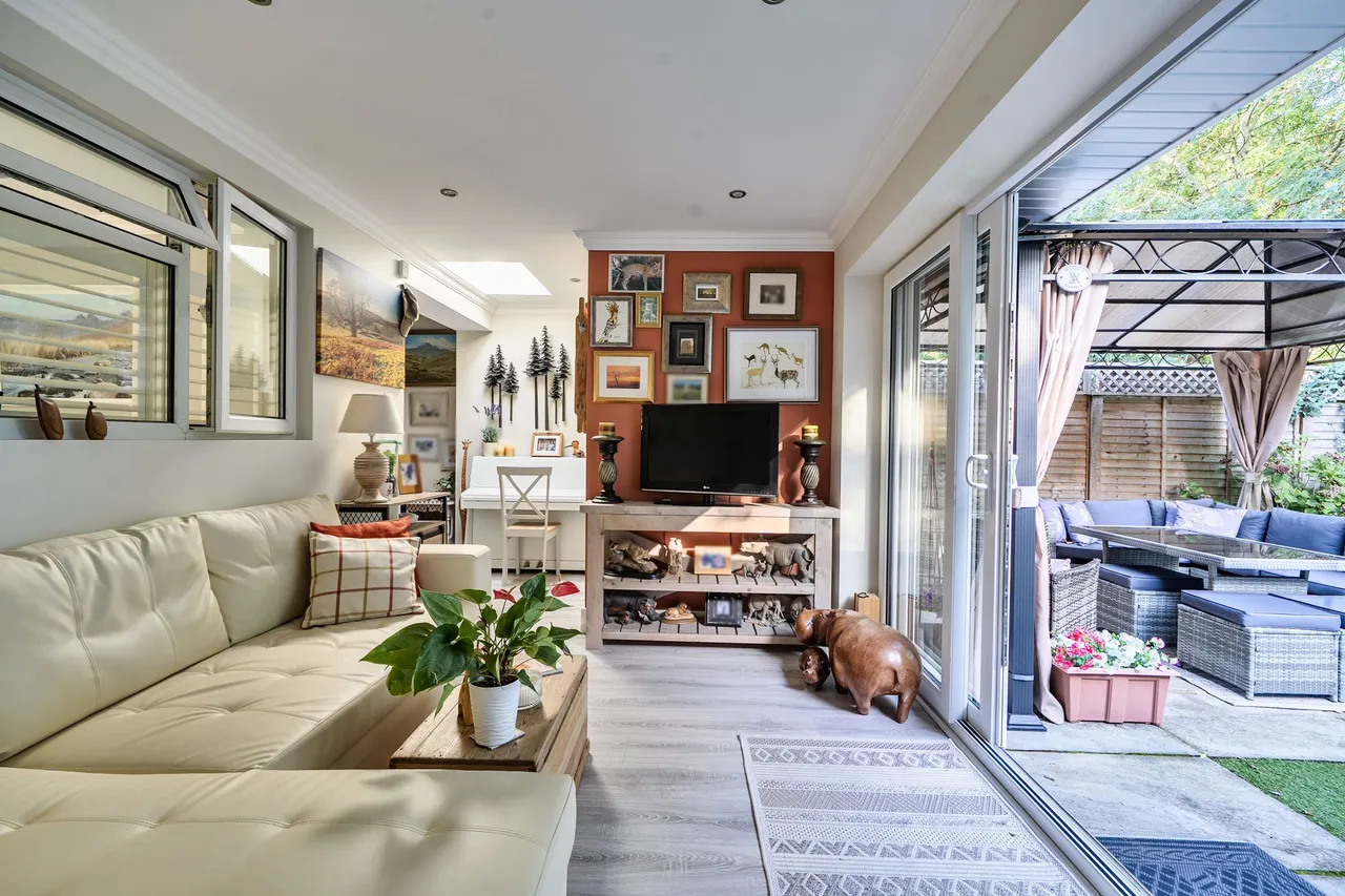 Beech Grove, Midhurst, GU29, photo 9