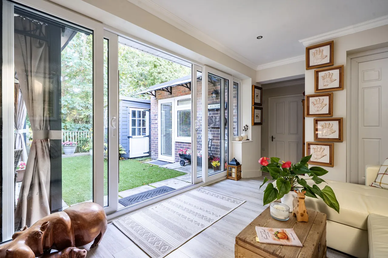 Beech Grove, Midhurst, GU29, photo 10