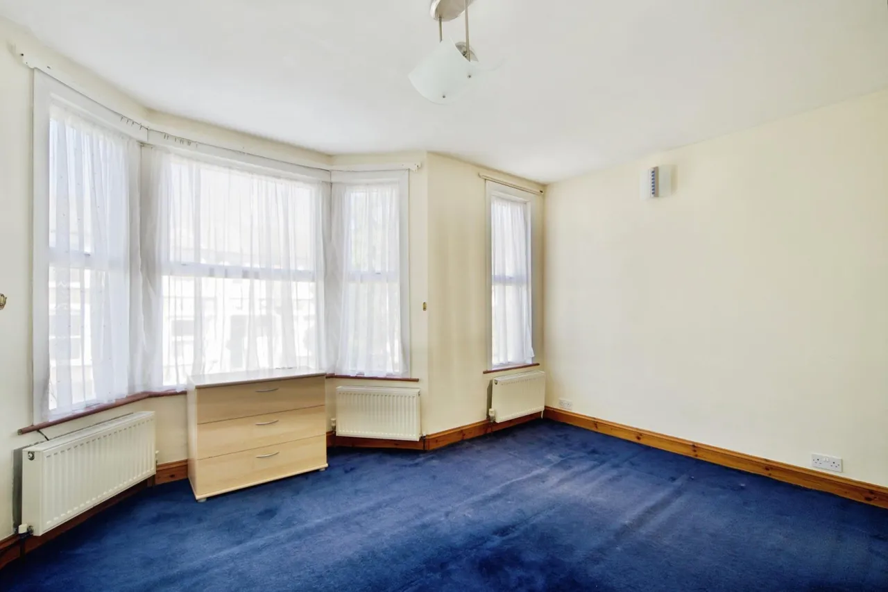 Glebe Road, London, N3, photo 6