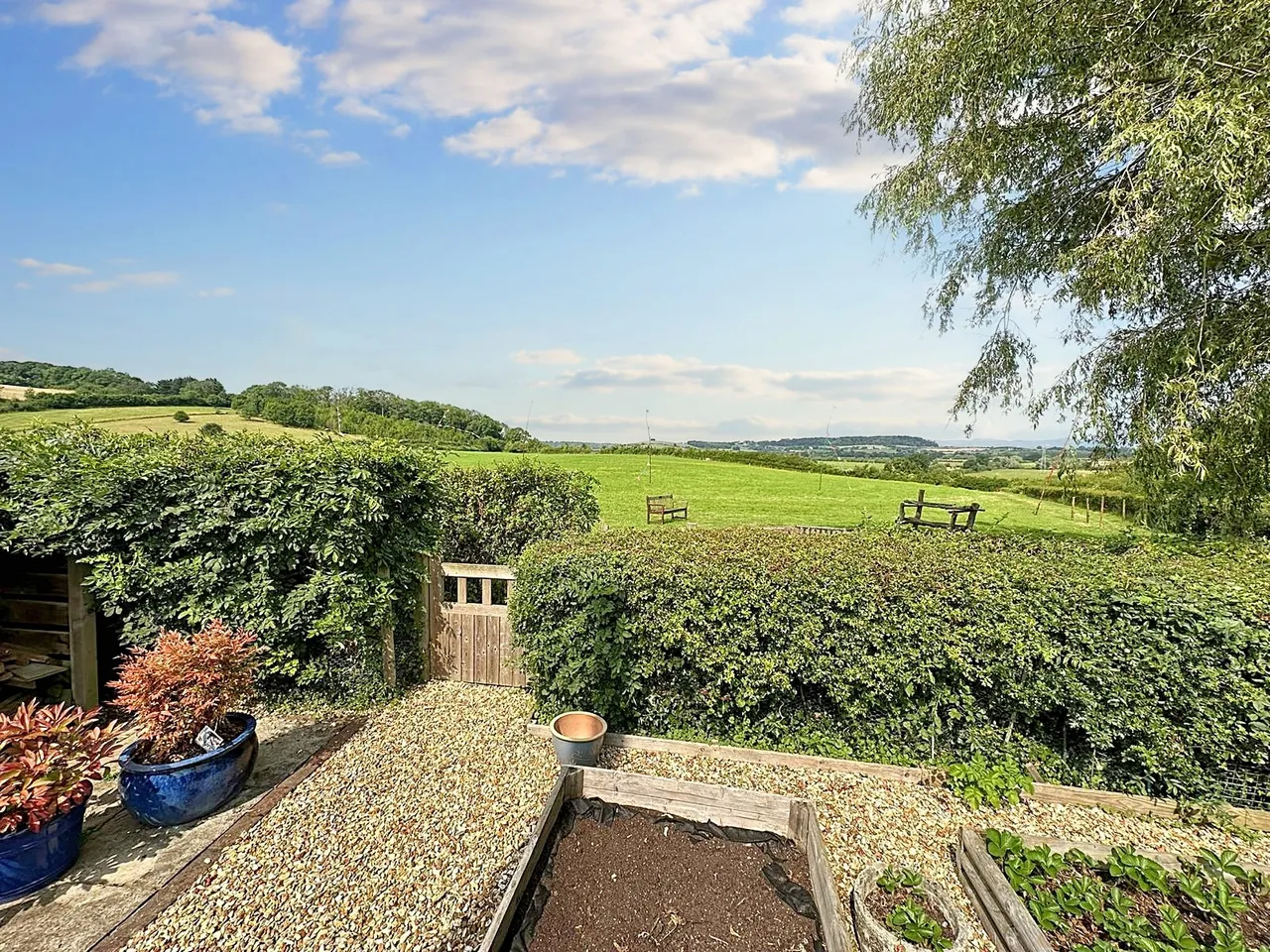 Wainlode Hill, Norton, GL2, photo 22