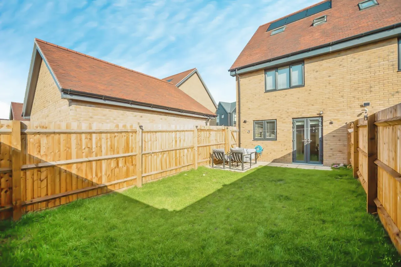 Bridle Way, Barming, ME16, photo 15
