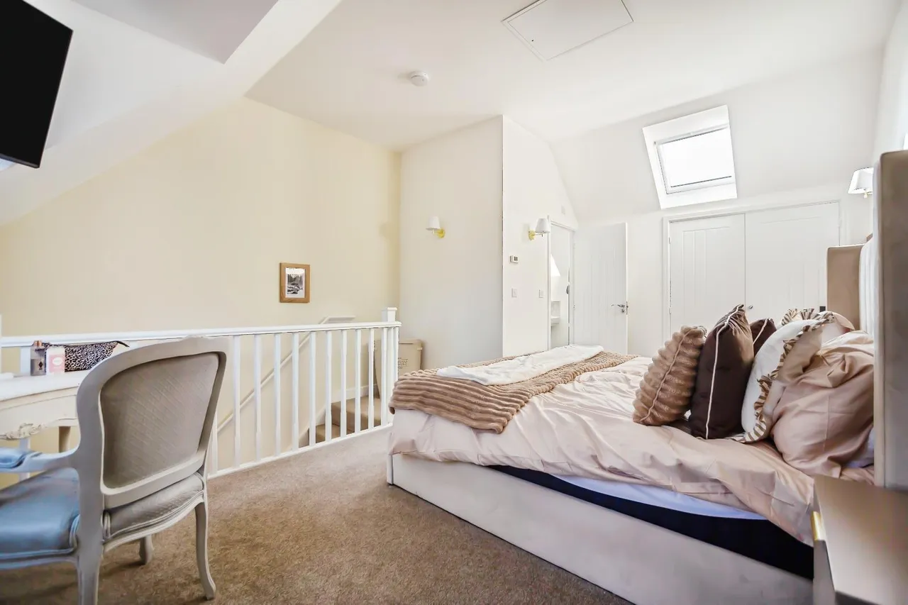 Bridle Way, Barming, ME16, photo 12