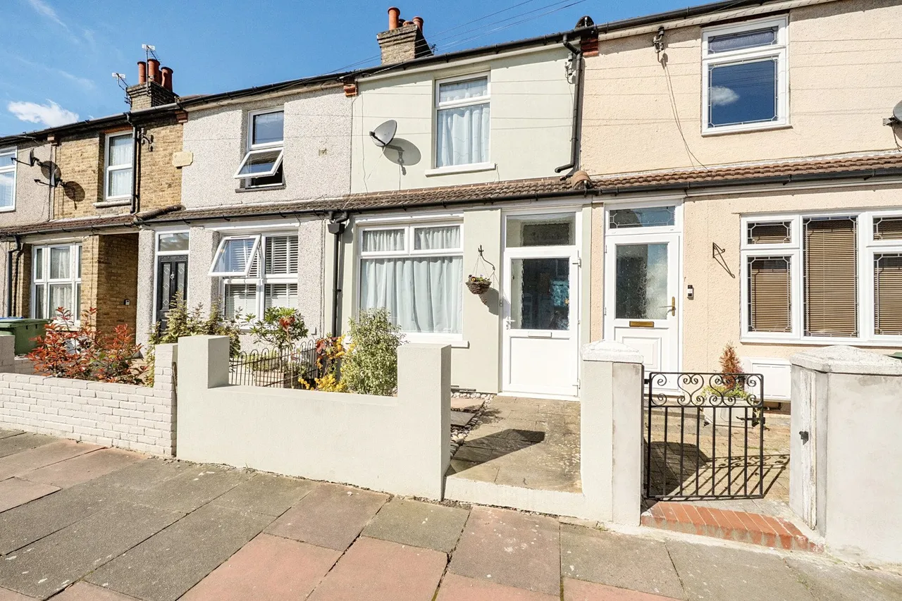 3 bed house for sale — Corbylands Road, DA15