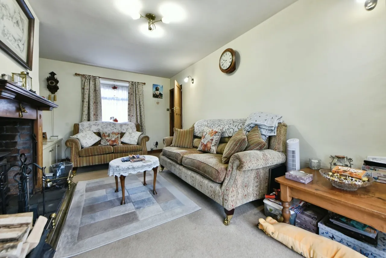 Ferneydale Avenue, Buxton, Derbyshire, SK17, photo 5