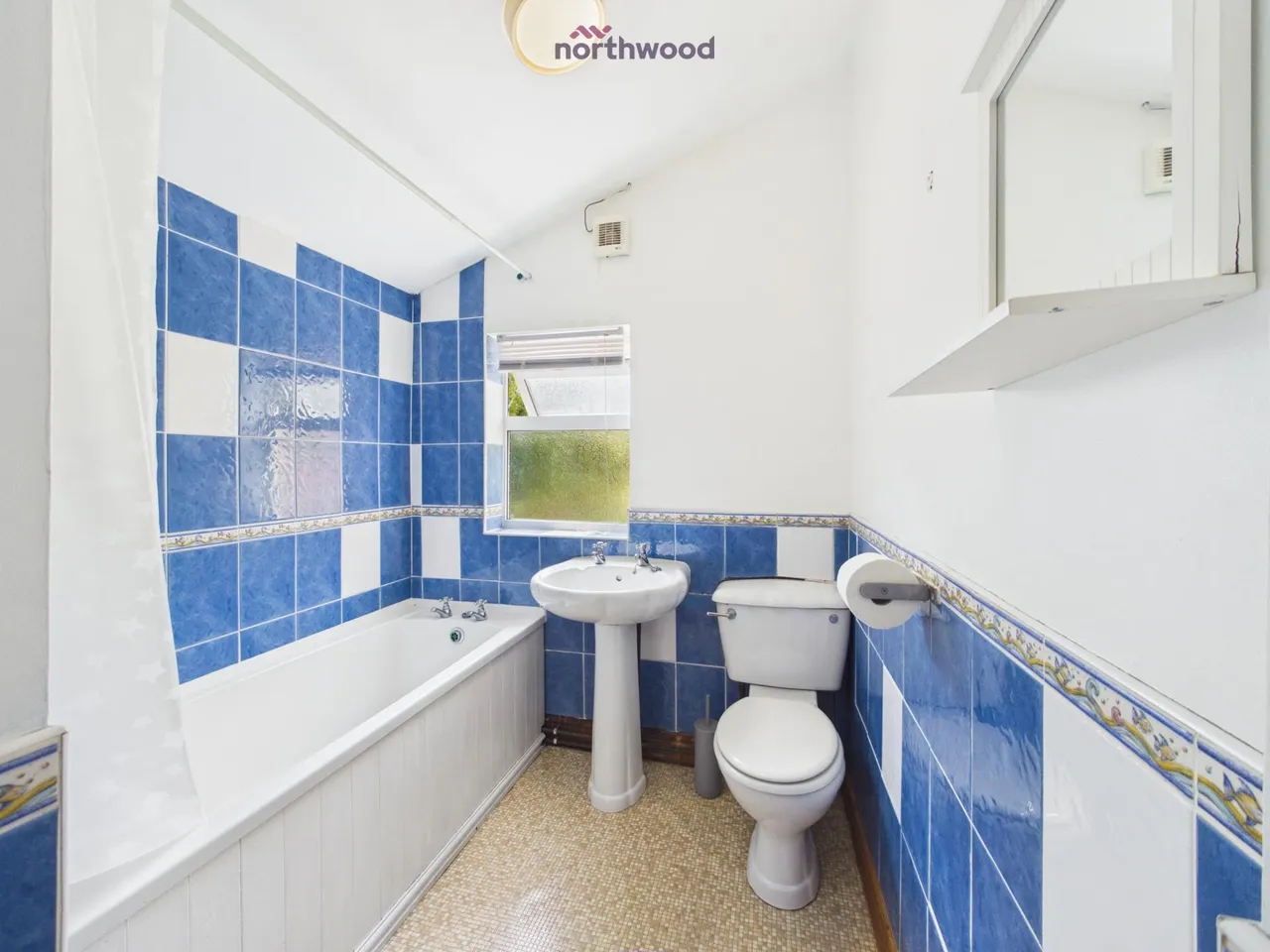 Little Mountain, Wrexham, LL11, photo 10