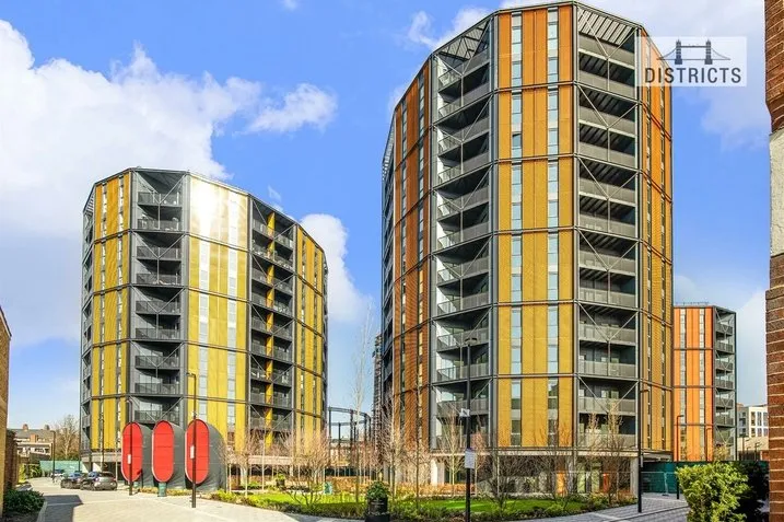 Marian Place, E2, photo 5
