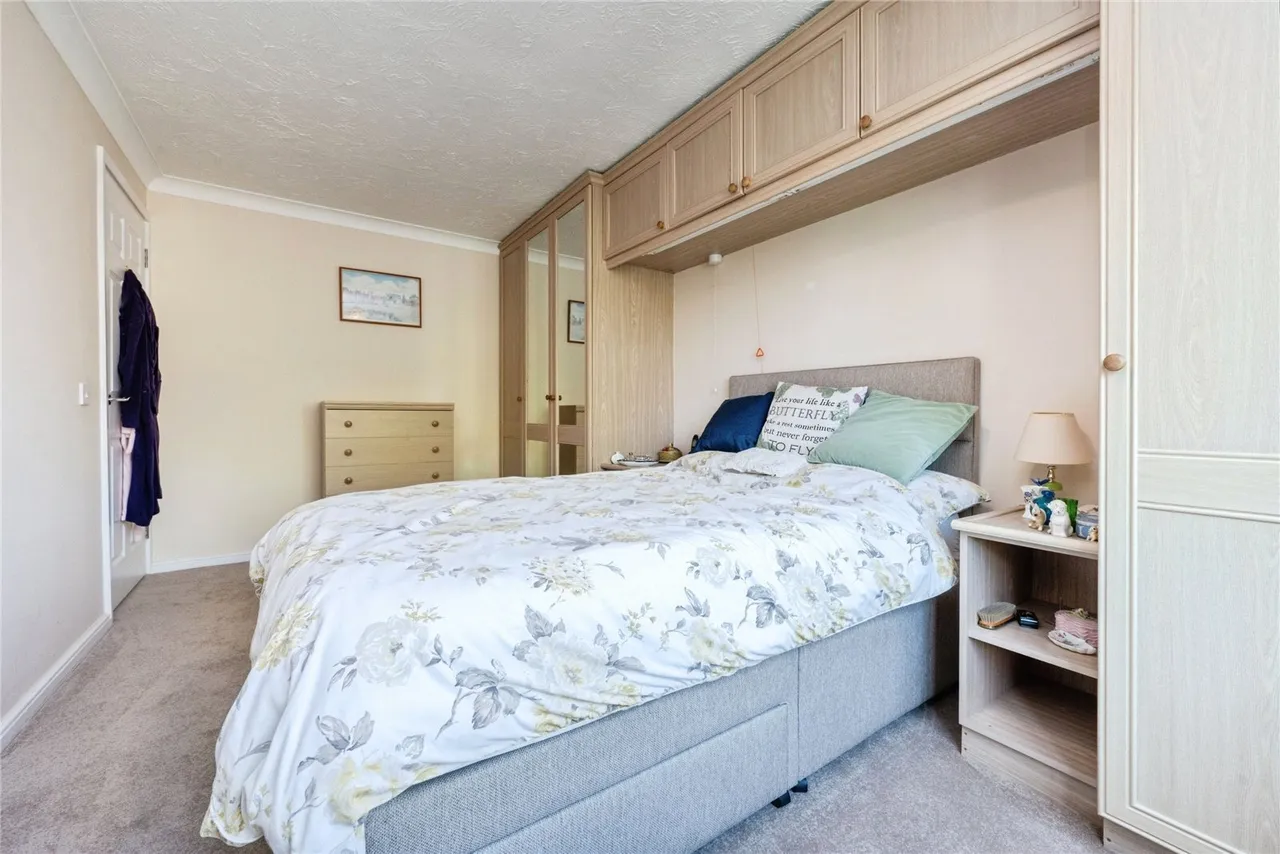 Rosebury Court, Water Lane, Leighton Buzzard, Bedfordshire, LU7, photo 11