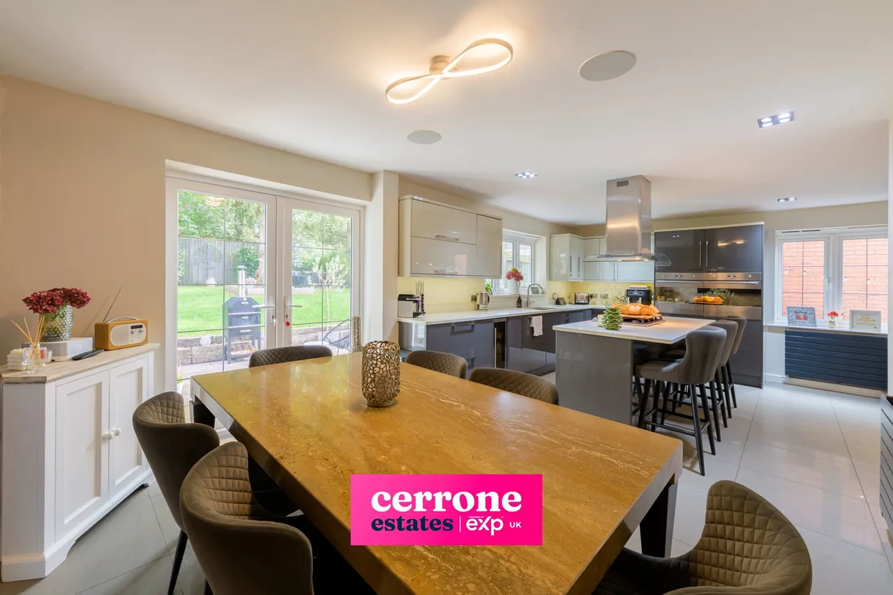 Aspens Way, Woodland Grange, B61, photo 9