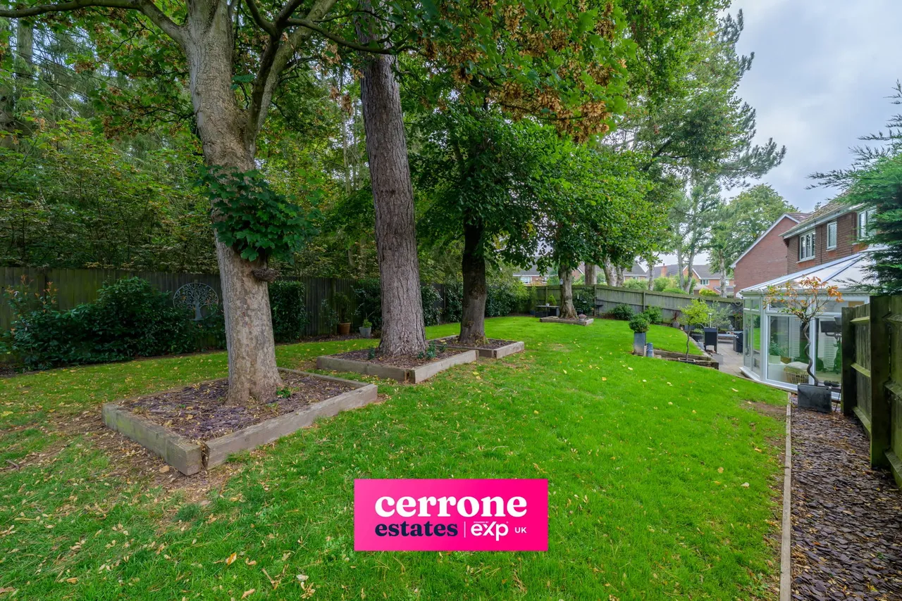 Aspens Way, Woodland Grange, B61, photo 27