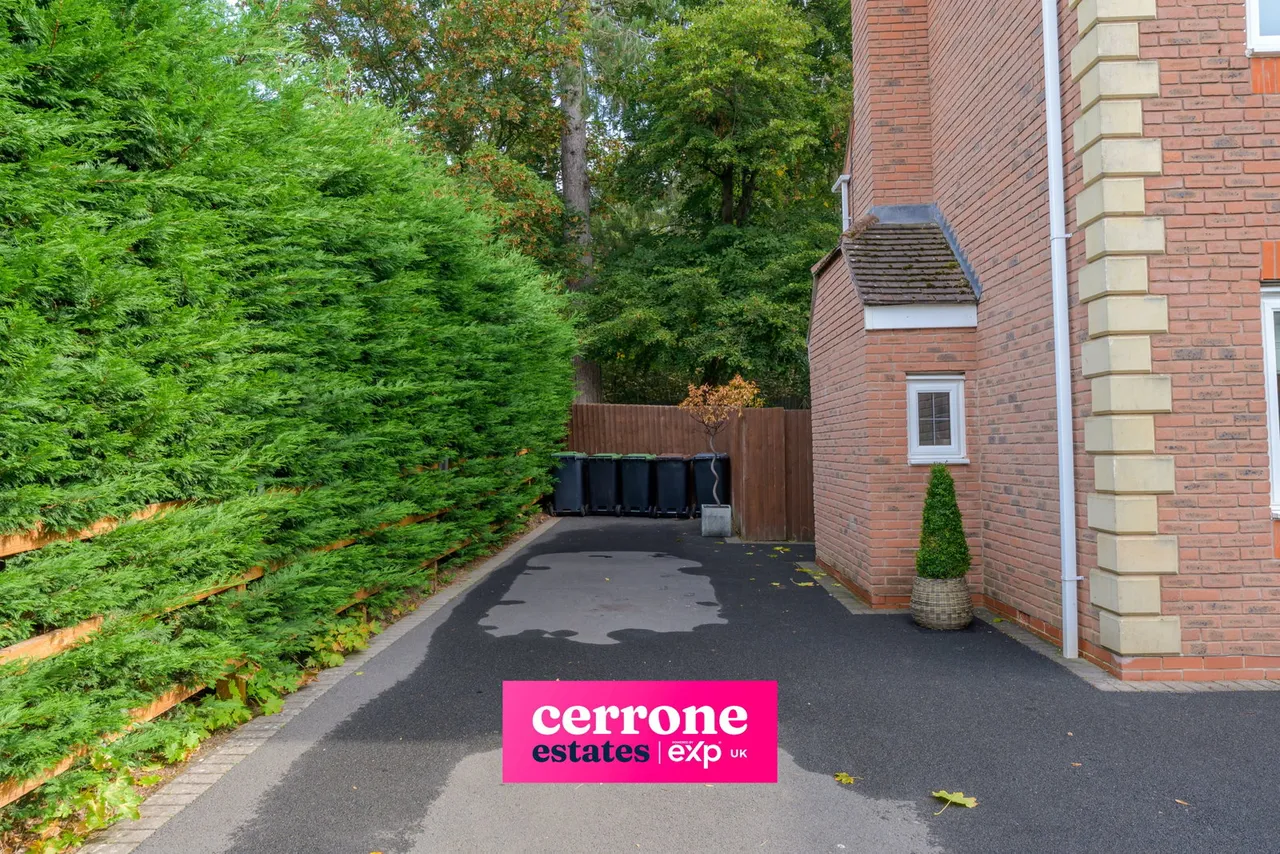 Aspens Way, Woodland Grange, B61, photo 31
