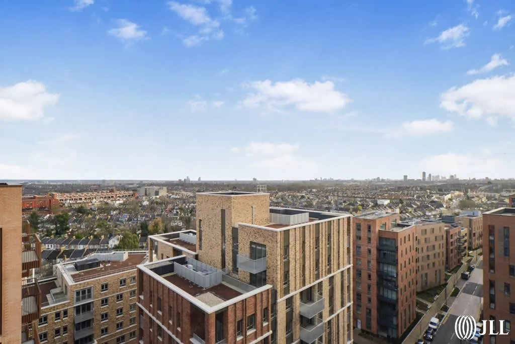 2 bed flat to rent, Mary Neuner Road, Crouch End, N8