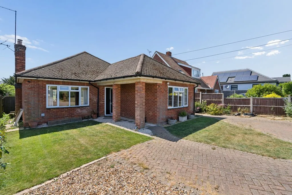 3 bed house for sale — Green Lane, Radnage HP14 4DJ
