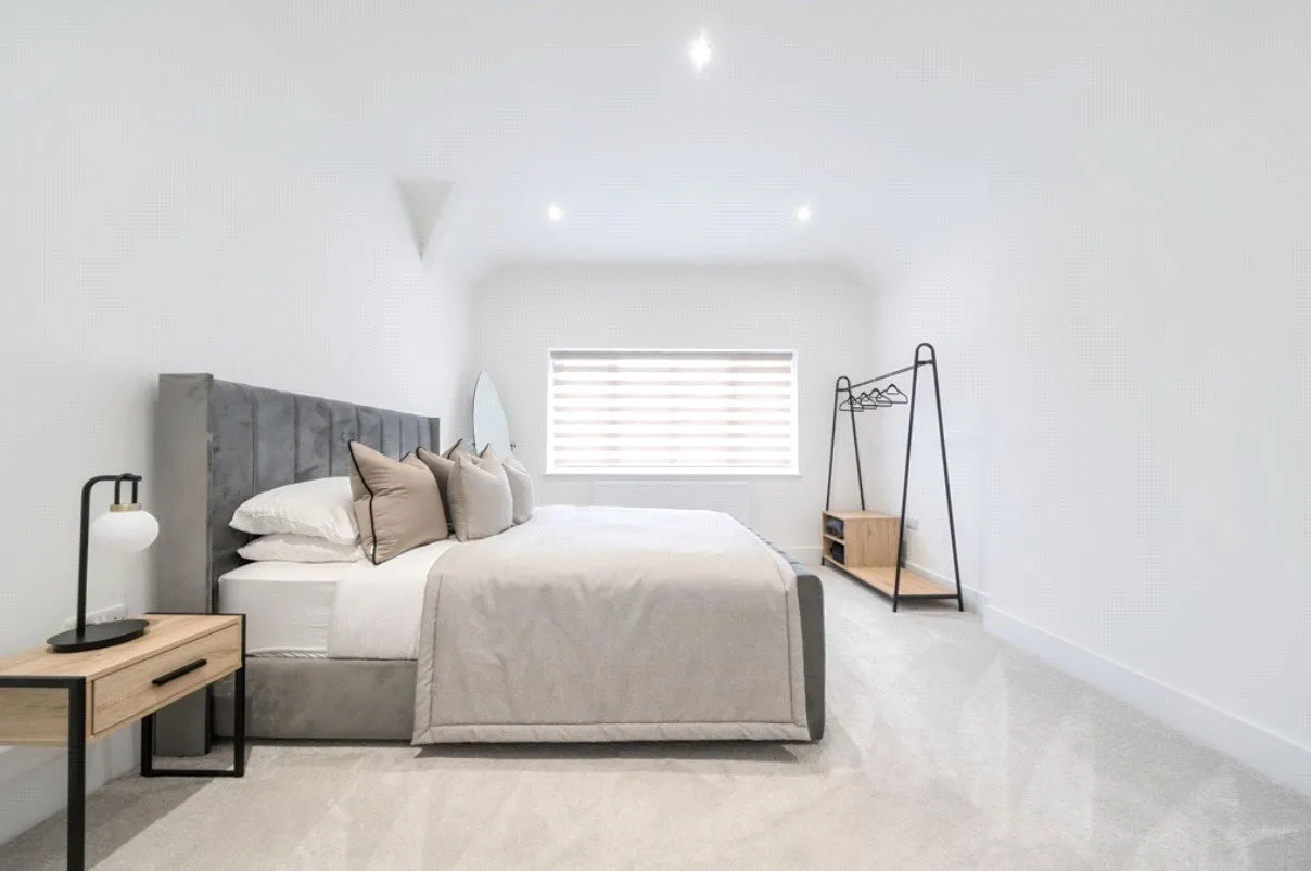 King Edwards Road, Ruislip Fees Apply, HA4, photo 11