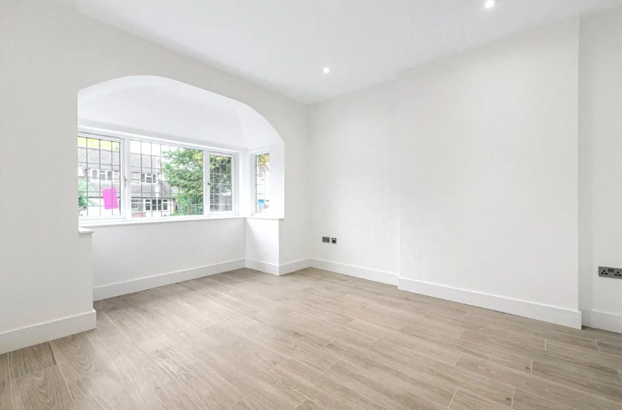 King Edwards Road, Ruislip Fees Apply, HA4, photo 17