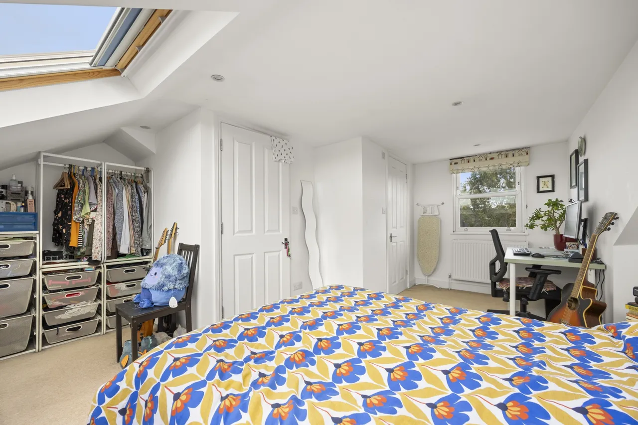 Lynton Avenue, London, W13 0EB, photo 4
