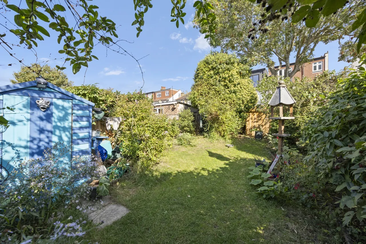 Lynton Avenue, London, W13 0EB, photo 8