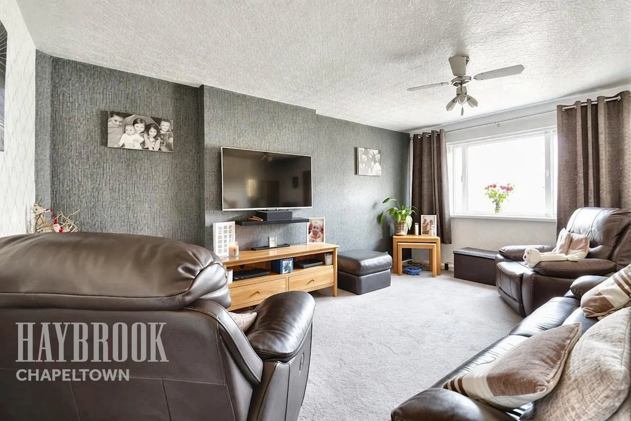 Slaidburn Avenue, Chapeltown, photo 6