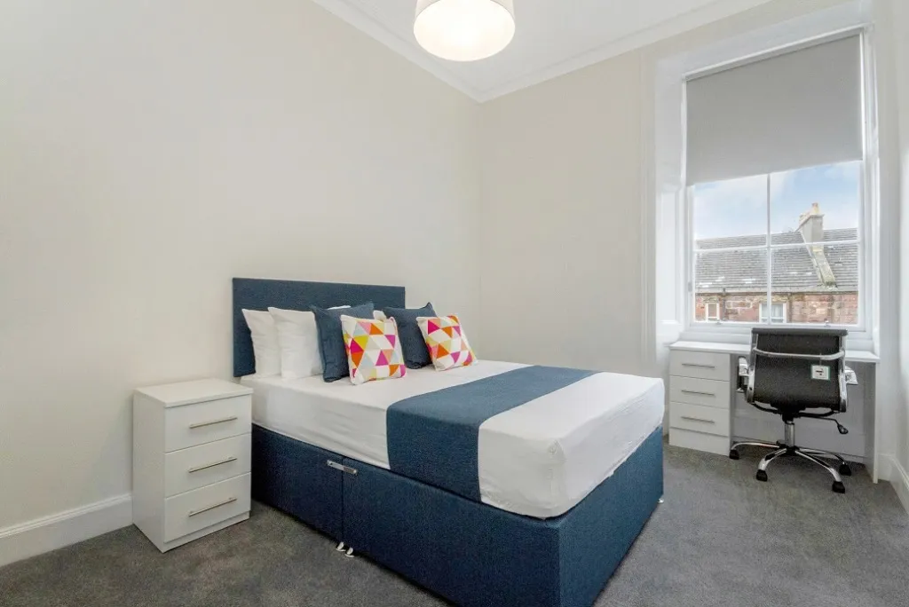 Caird Drive, Partick, G11, photo 9