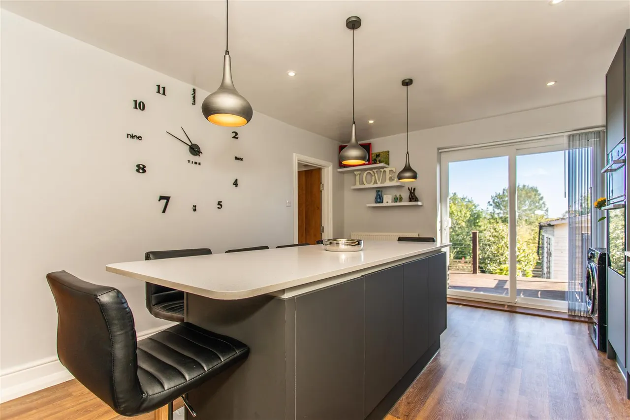 Highlands Avenue, Ridgewood, Uckfield, East Sussex, TN22 5TD, photo 6