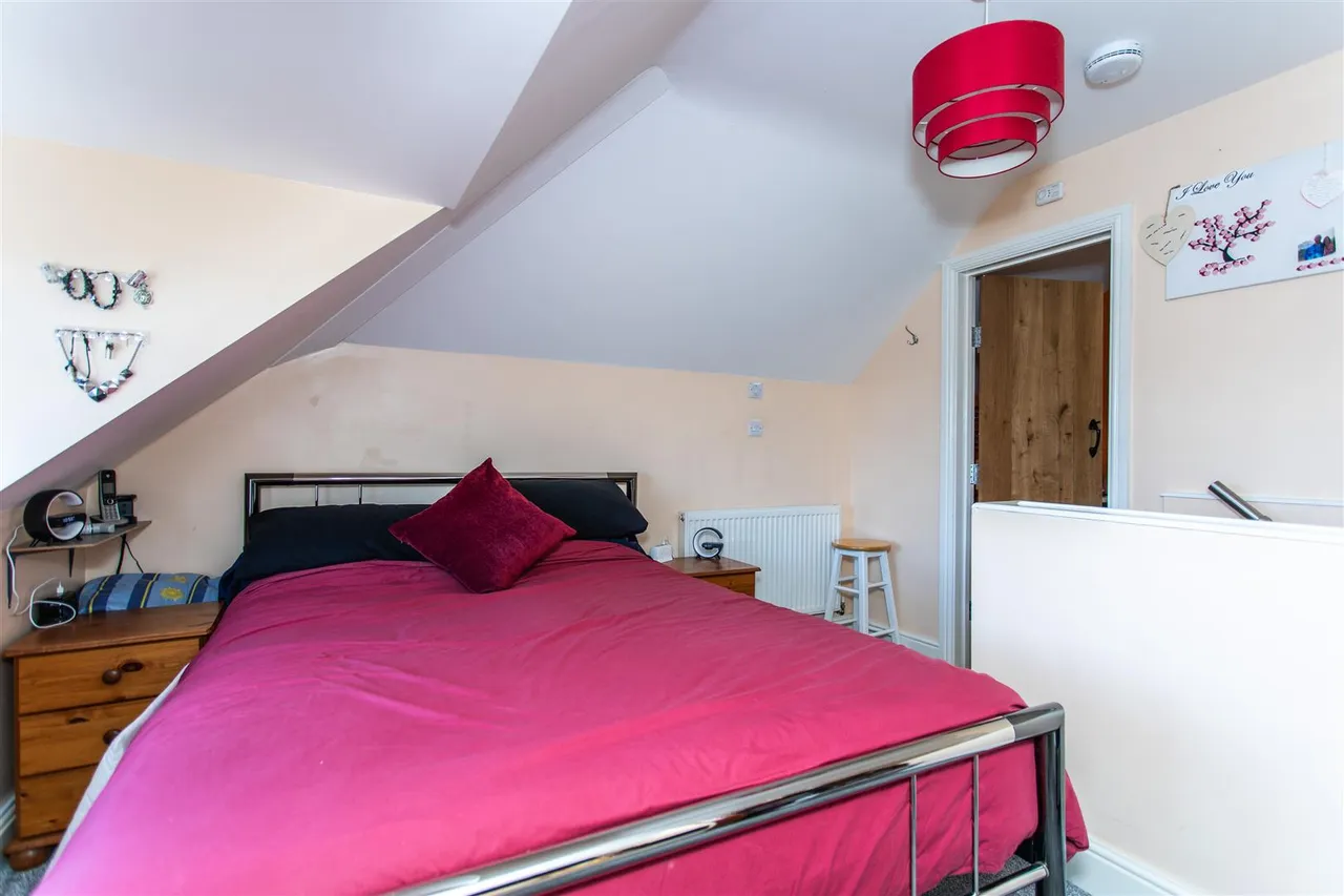Highlands Avenue, Ridgewood, Uckfield, East Sussex, TN22 5TD, photo 11