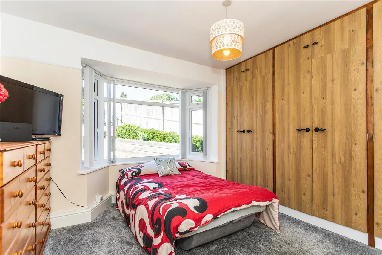 Highlands Avenue, Ridgewood, Uckfield, East Sussex, TN22 5TD, photo 12