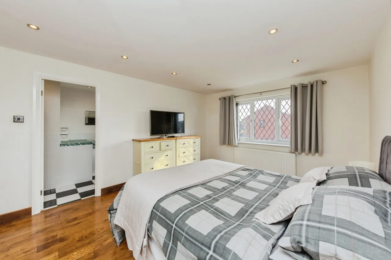 Langley Road, Northwich, Cheshire, CW9, photo 5