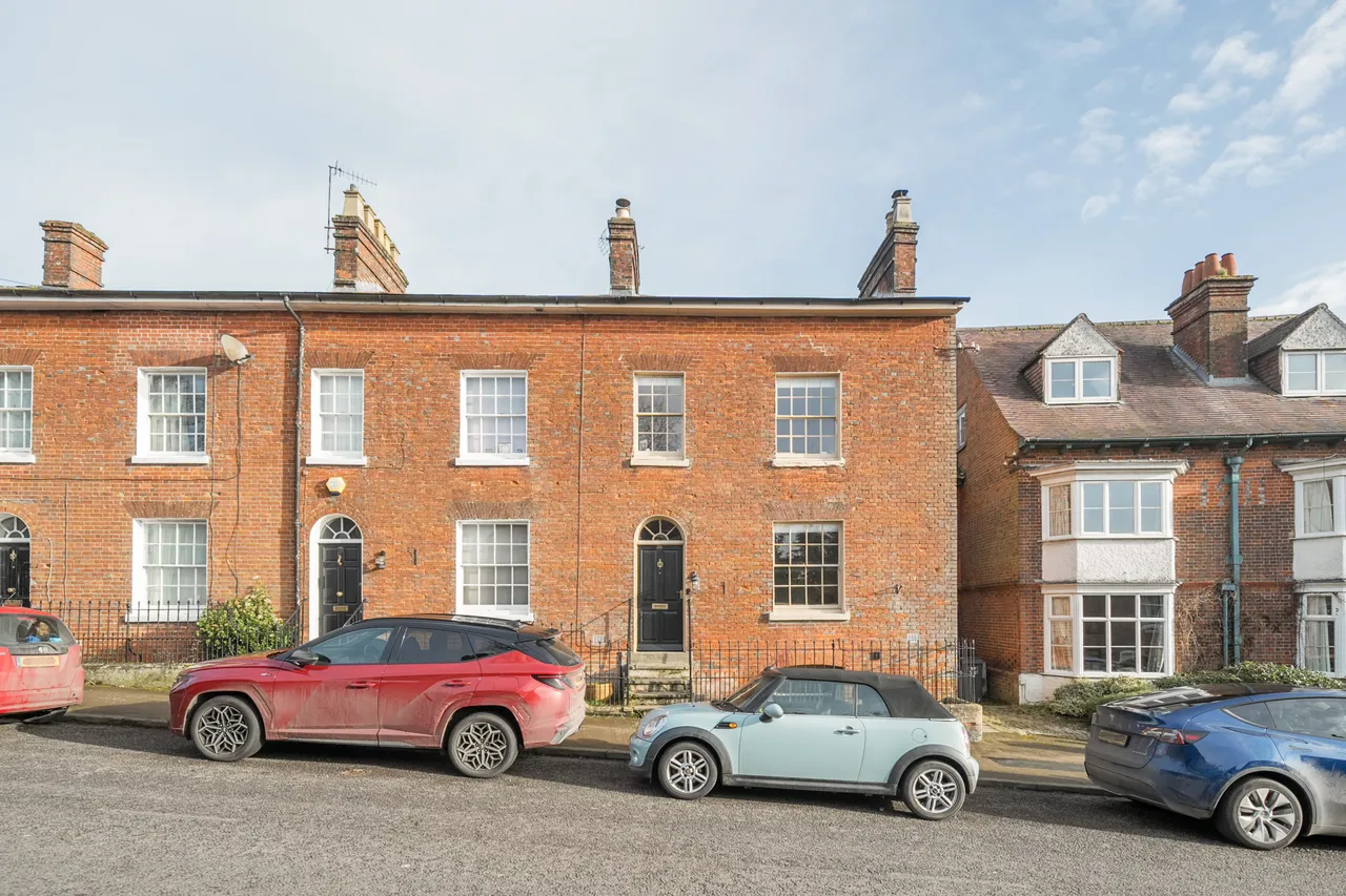 4 bed house for sale — Kingsbury Street, Marlborough, SN8