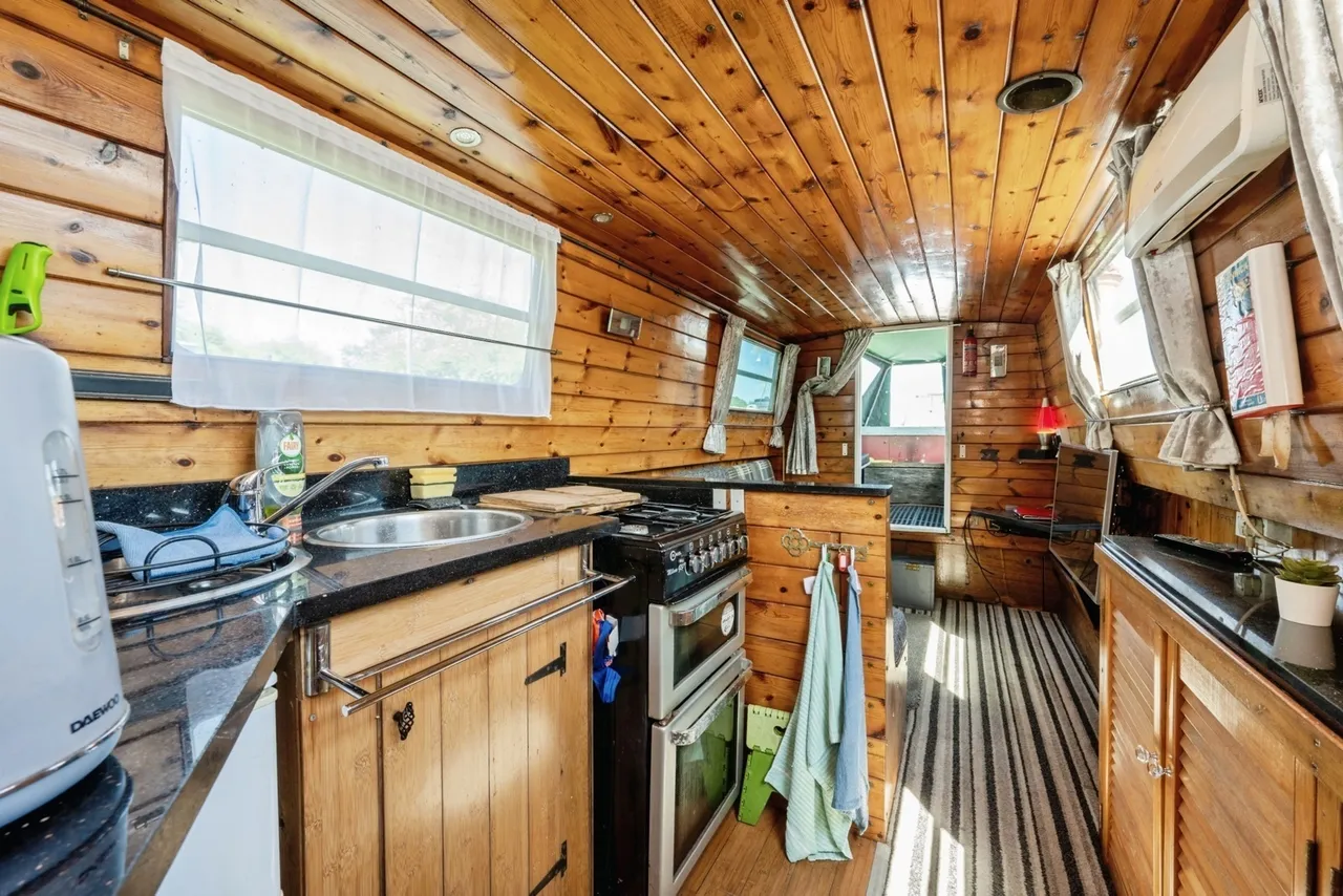 Priory Marina, Bedford, Bedfordshire, MK41, photo 6