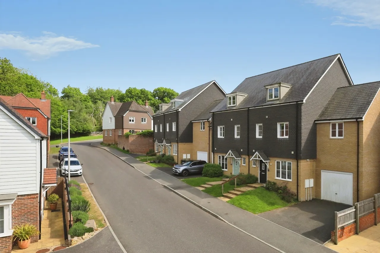 Millennium Way, Heathfield, TN21, photo 22