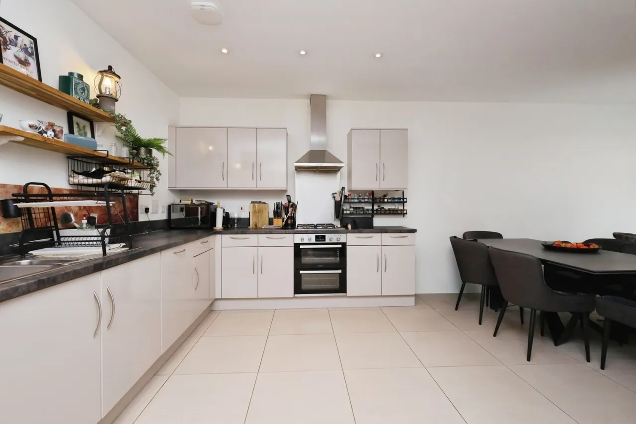 Millennium Way, Heathfield, TN21, photo 2