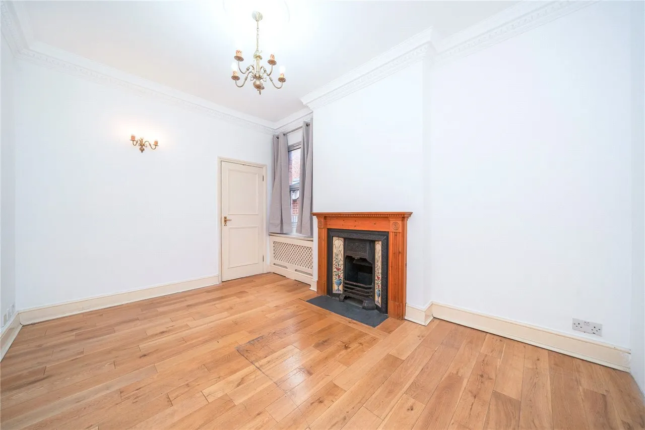 Johns Avenue, London, NW4, photo 2