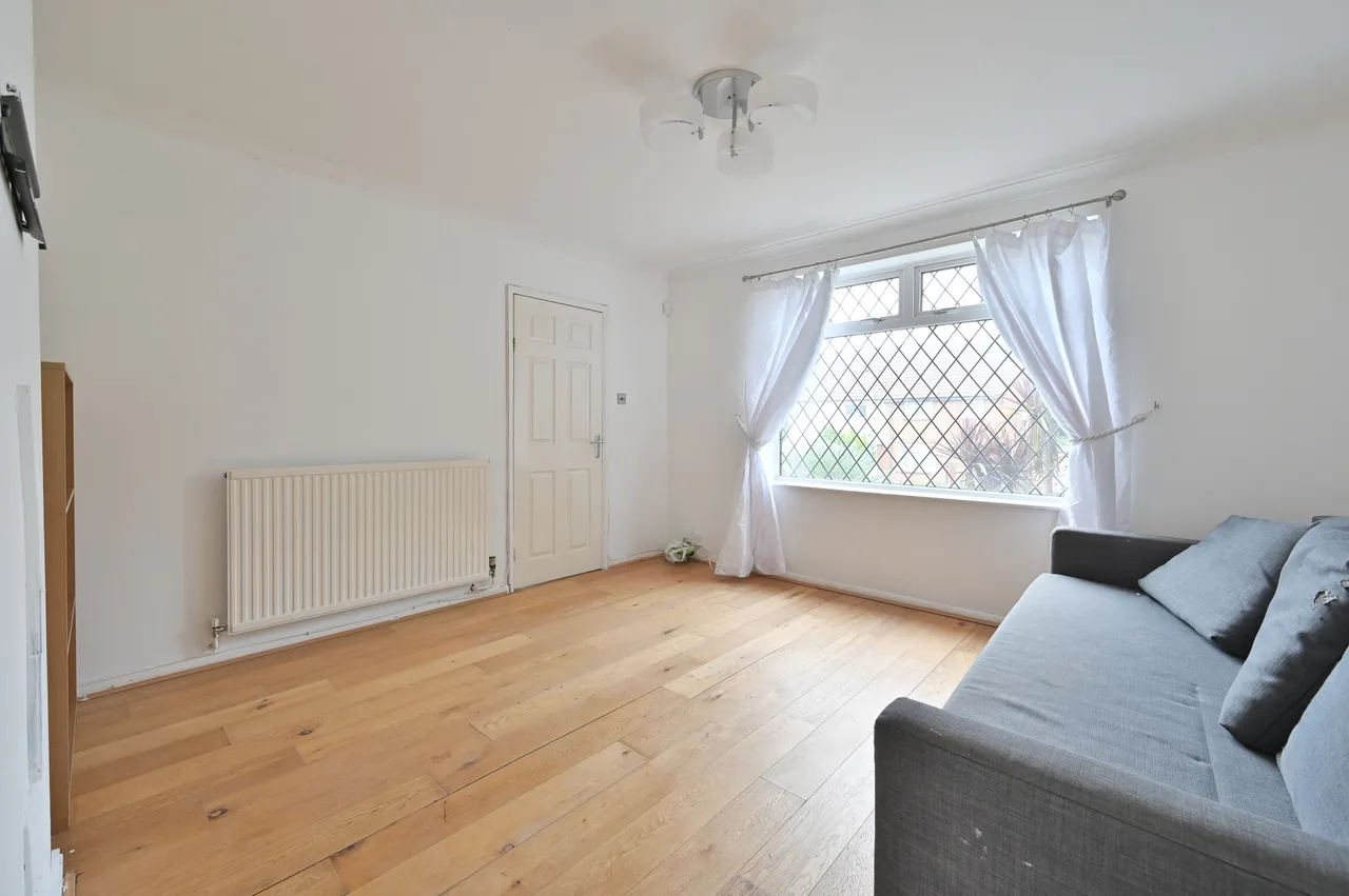 Watford, WD25, photo 2