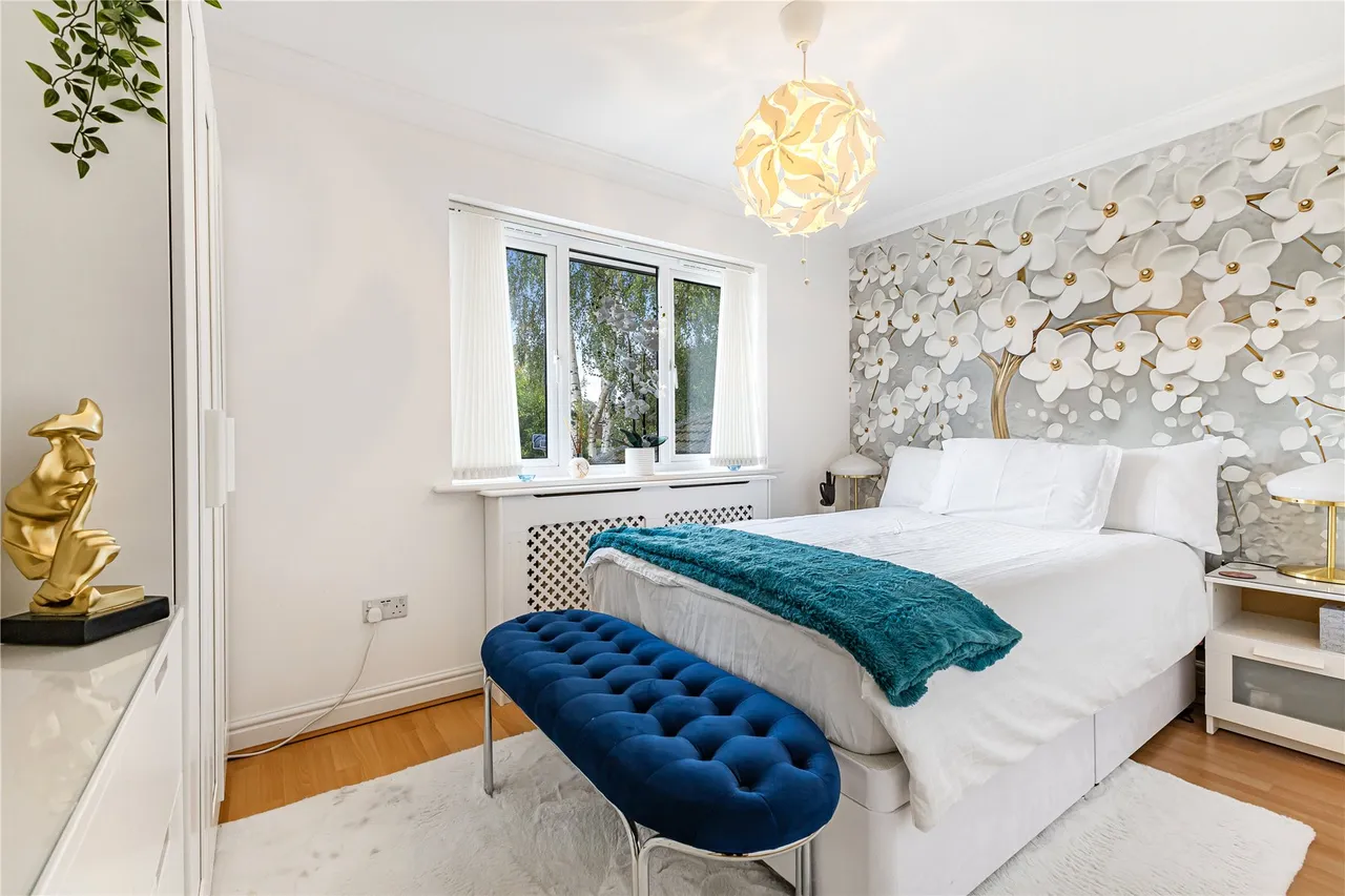 Coresbrook Way, Knaphill, GU21, photo 14